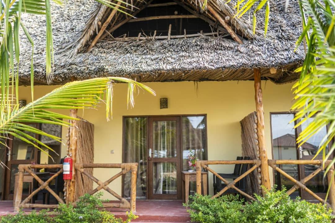 بونجوي Weavers Lodge المظهر الخارجي الصورة