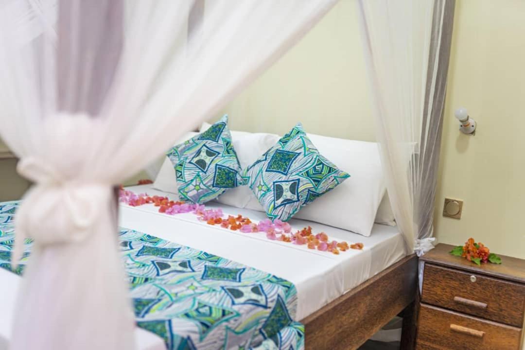 بونجوي Weavers Lodge المظهر الخارجي الصورة